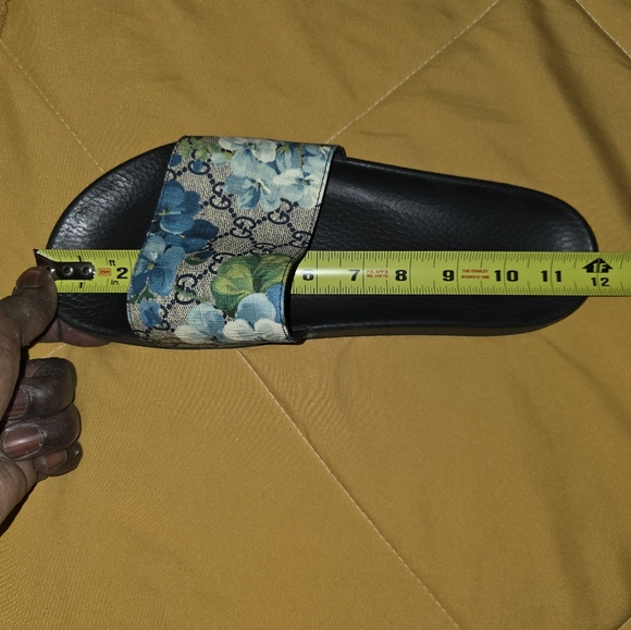 Authentic Gucci Floral Slide Sandals - Picture 8 of 8